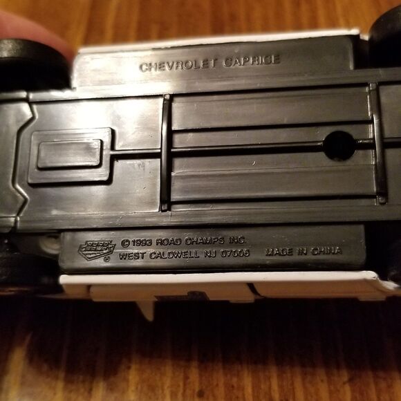 Alabama State Police Road Champs die cast police car 1:43 scale - Picture 8 of 8